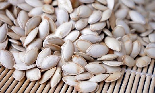 胃炎吃籽瓜,天然食疗新选择