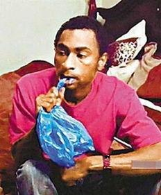 赵小童吃瓜罗伯特,揭秘娱乐圈幕后故事