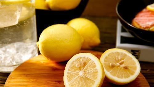 淀粉肠小柠檬吃瓜,吃瓜群众的快乐源泉